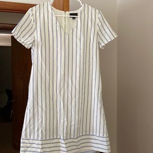 Adorable vertical striped summer dress